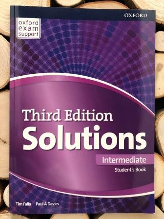 Solutions Intermediate Student's Book 3rd edition