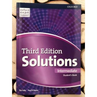 Solutions Intermediate Student's Book 3rd edition